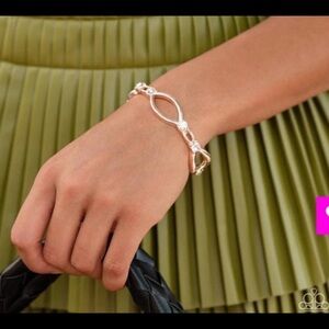 Interwoven Illusion Rose Gold Bracelet